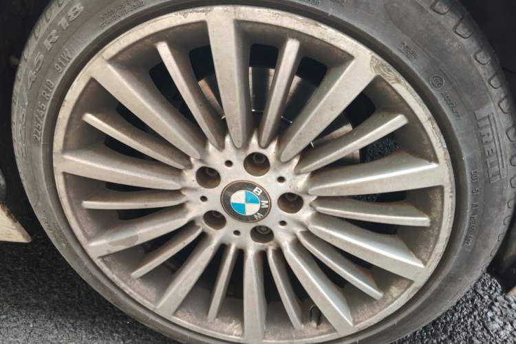 Used BMW 3 Series 2018 320Li Fashion Model Right Front Wheel Hub