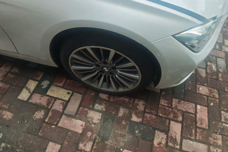 Used BMW 3 Series 2018 320Li Leading Luxury Package Right Front Wheel Hub