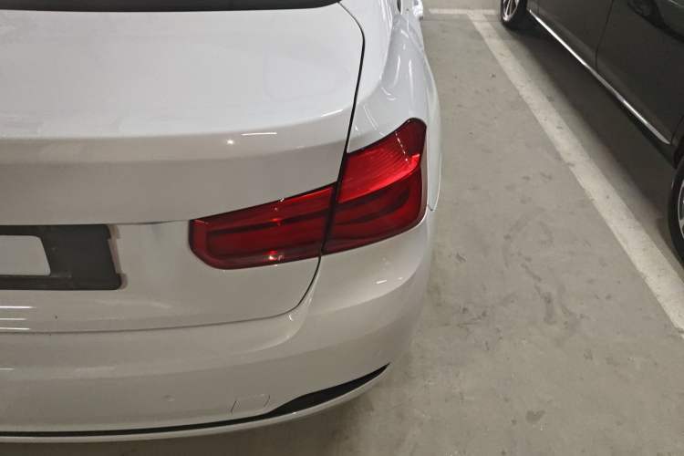 Used BMW 3 Series 2018 320Li Fashion Model Right Rear Taillight