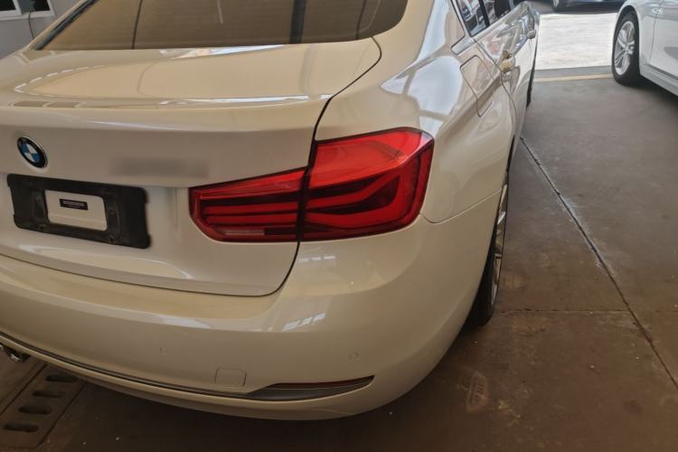Used BMW 3 Series 2018 320Li Fashion Model Right Rear Taillight