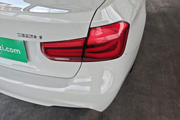 Used BMW 3 Series 2018 320i M Sport Package Right Rear Taillight