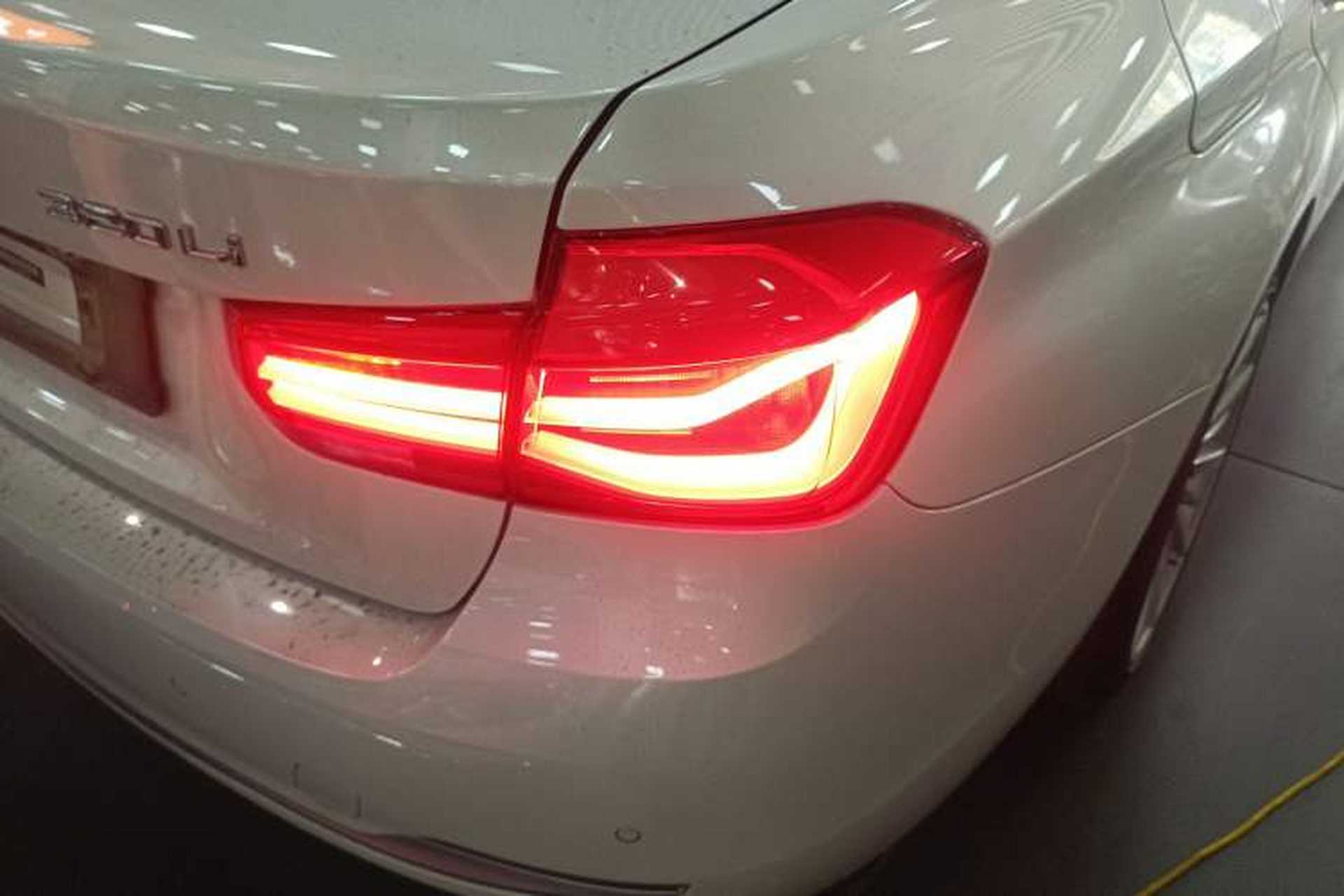 Used BMW 3 Series 2018 320Li xDrive Fashion Model Right Rear Taillight