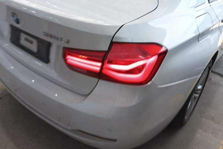 Used BMW 3 Series 2018 318Li Right Rear Taillight