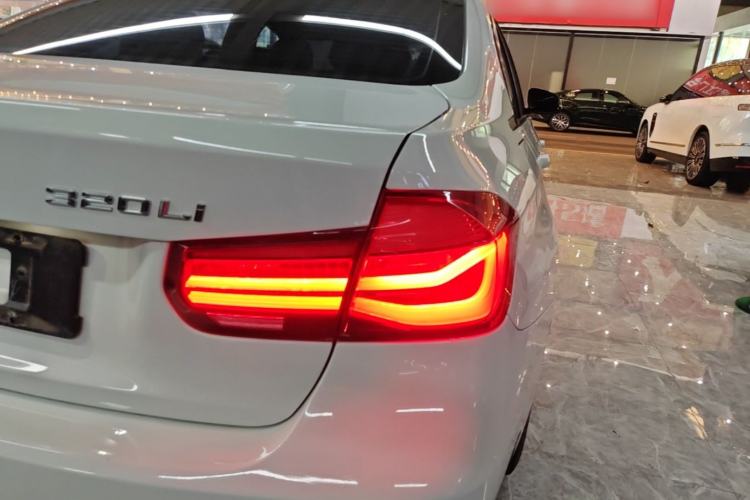 Used BMW 3 Series 2018 320Li M Sport Night Edition Right Rear Taillight