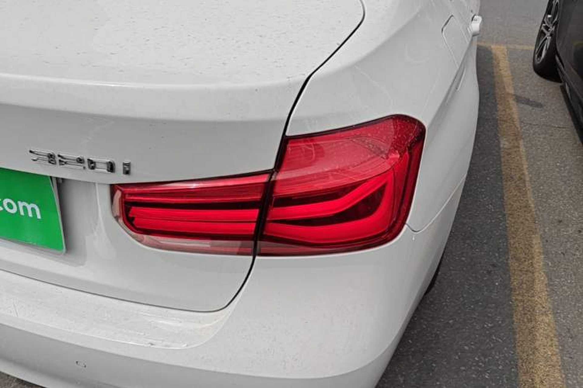 Used BMW 3 Series 2018 320i M Sport Package Right Rear Taillight