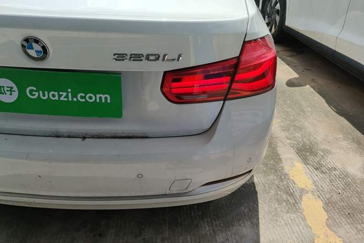 Used BMW 3 Series 2018 320Li Fashion Model Right Rear Taillight