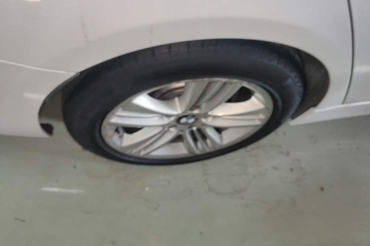 Used BMW 3 Series 2018 318Li Right Rear Wheel Hub