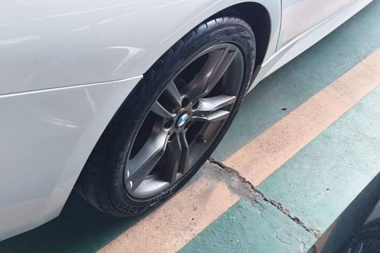 Used BMW 3 Series 2018 320Li M Sport Night Edition Right Rear Wheel Hub