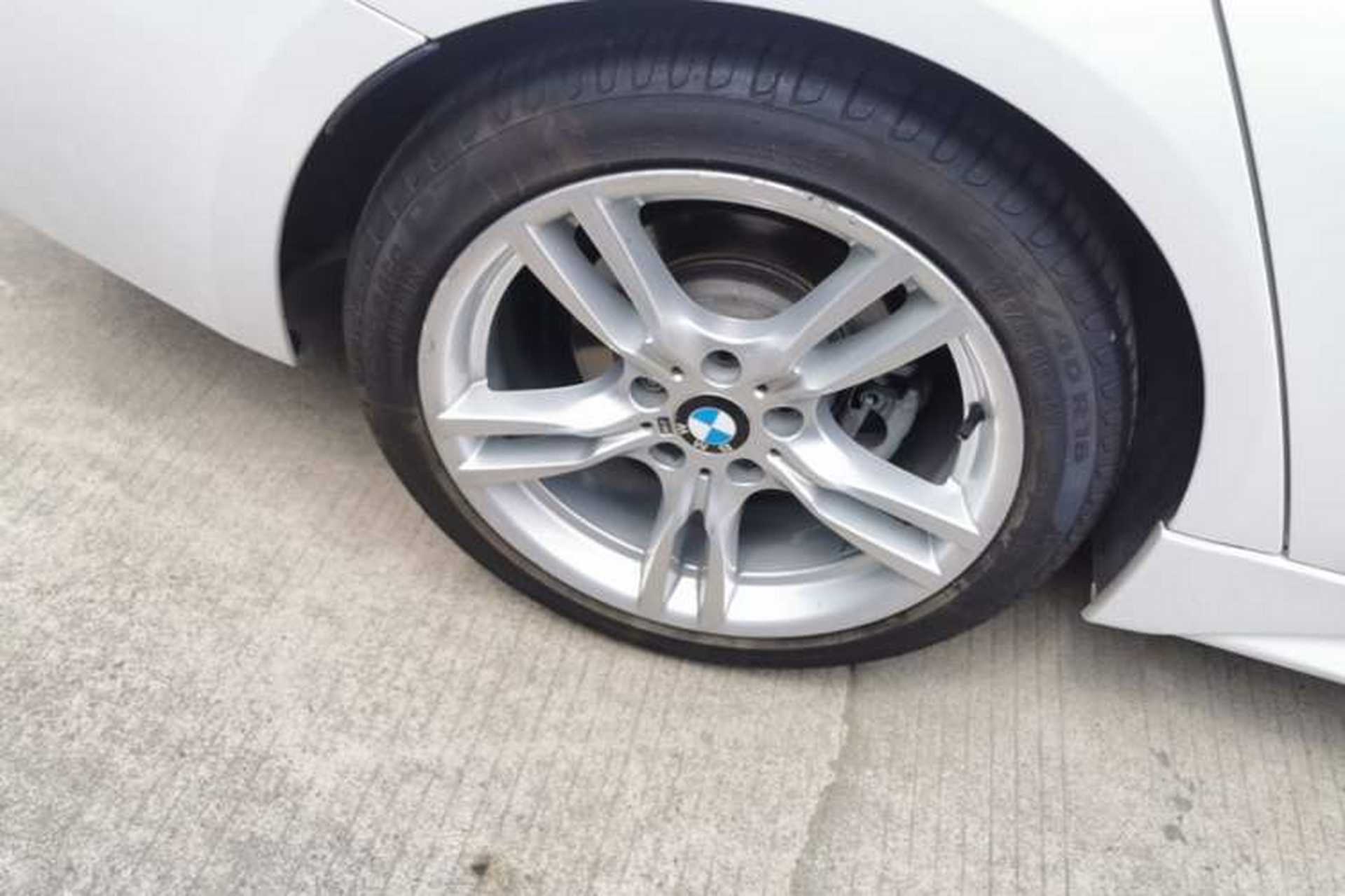 Used BMW 3 Series 2018 320i M Sport Package Right Rear Wheel Hub