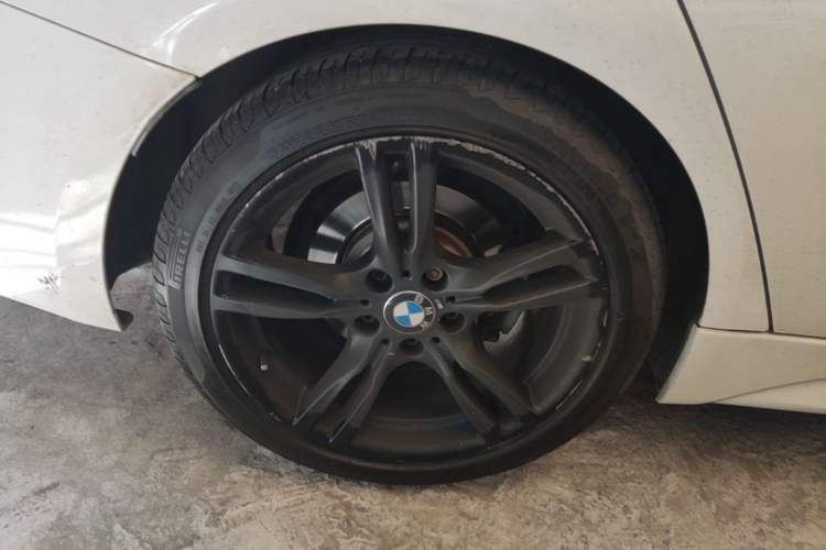 Used BMW 3 Series 2018 320i M Sport Package Right Rear Wheel Hub