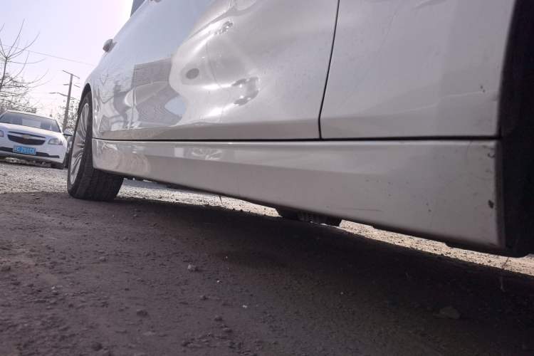 Used BMW 3 Series 2018 320Li Fashion Model Right Side Sill