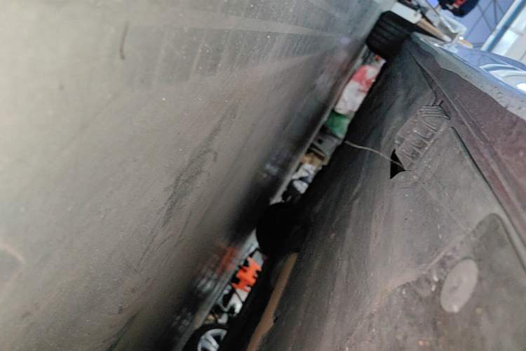 Used BMW 3 Series 2018 318Li Right Side Sill