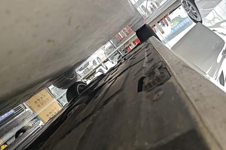 Used BMW 3 Series 2018 320Li Fashion Model Right Side Sill