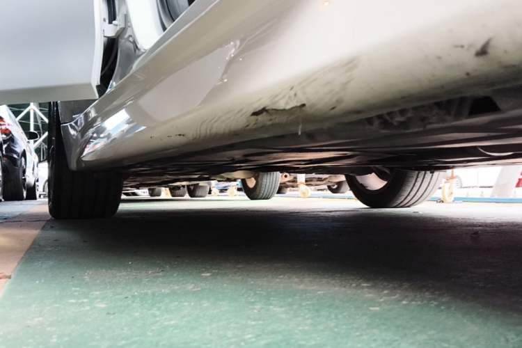 Used BMW 3 Series 2018 320Li M Sport Night Edition Right Side Sill