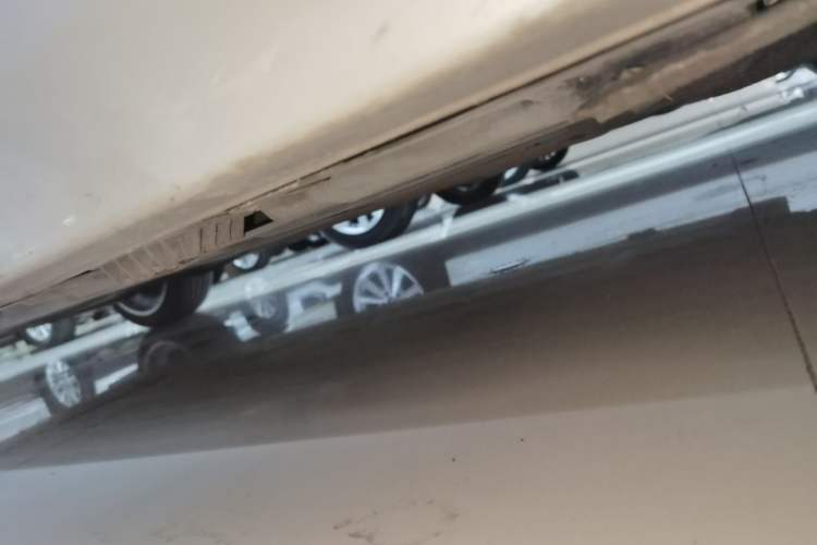 Used BMW 3 Series 2018 320Li Fashion Model Right Side Sill