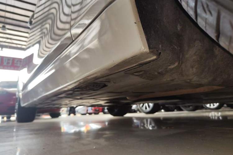 Used BMW 3 Series 2018 320Li Fashion Model Right Side Sill
