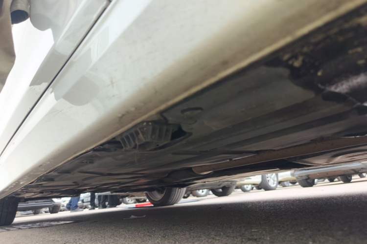 Used BMW 3 Series 2018 320Li Fashion Model Right Side Sill