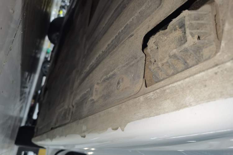 Used BMW 3 Series 2018 320Li Leading Model M Sport Package Right Side Sill