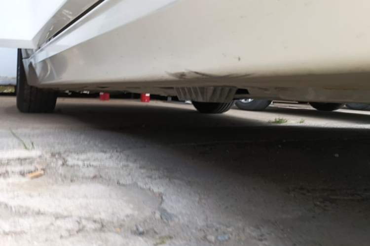 Used BMW 3 Series 2018 318Li Right Side Sill