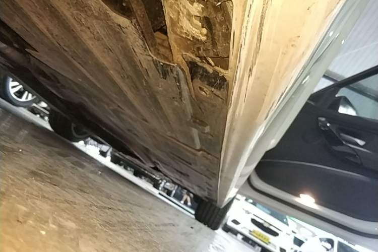 Used BMW 3 Series 2018 320Li Fashion Model Right Side Sill