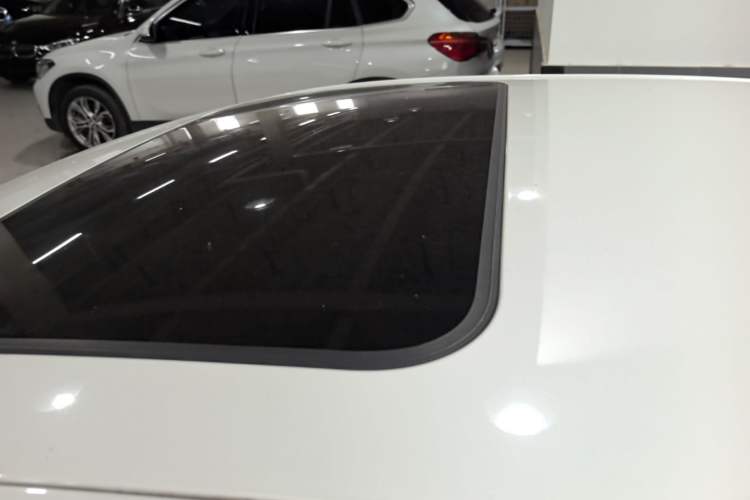 Used BMW 3 Series 2018 320Li Fashion Model Roof