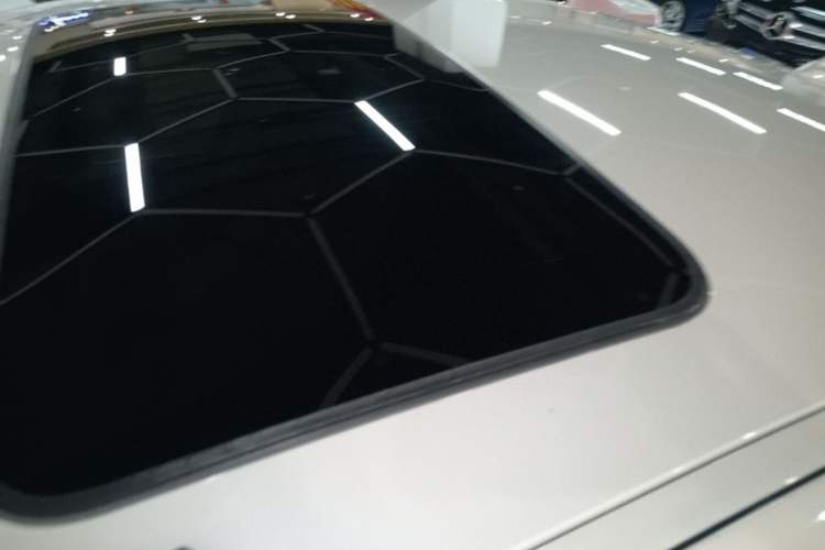Used BMW 3 Series 2018 320Li Fashion Model Roof