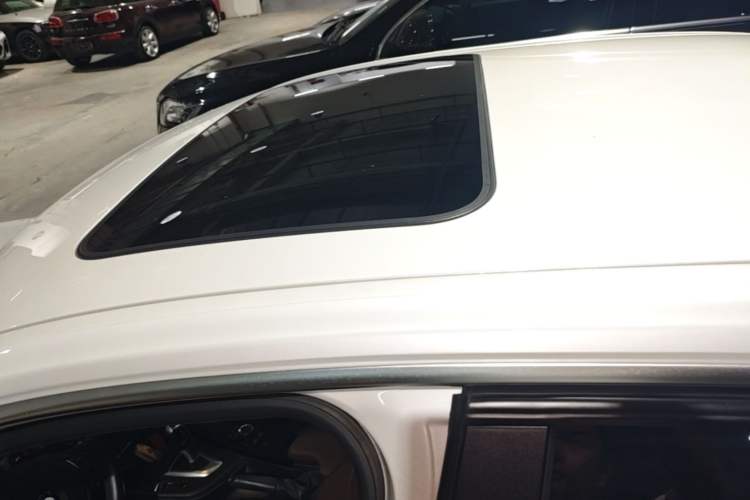 Used BMW 3 Series 2018 320Li Fashion Model Roof