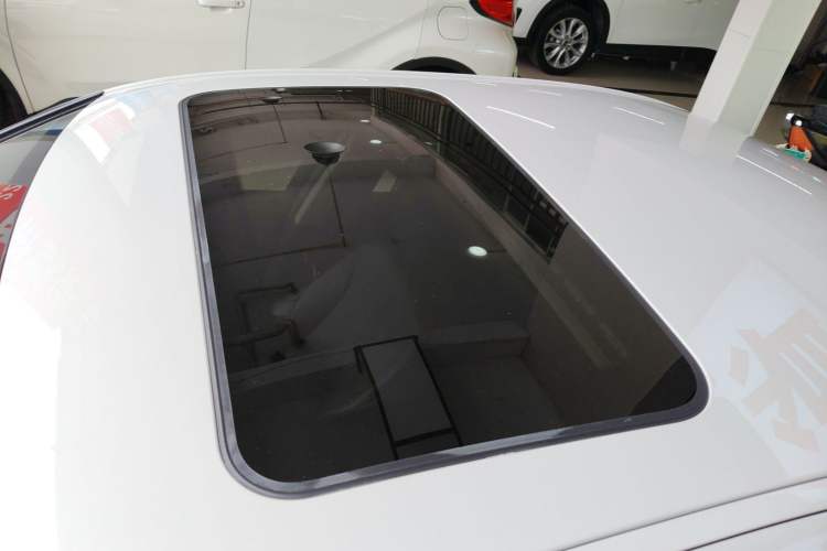 Used BMW 3 Series 2018 320Li Leading Model M Sport Package Roof