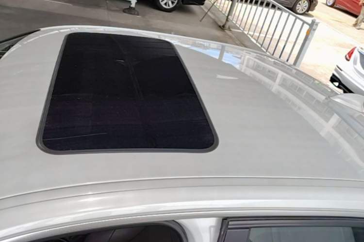 Used BMW 3 Series 2018 320Li Fashion Model Roof