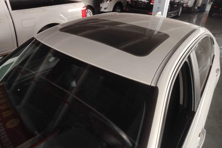 Used BMW 3 Series 2018 318Li Roof