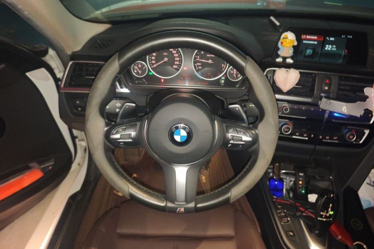 Used BMW 3 Series 2018 320Li Fashion Model Steering Wheel