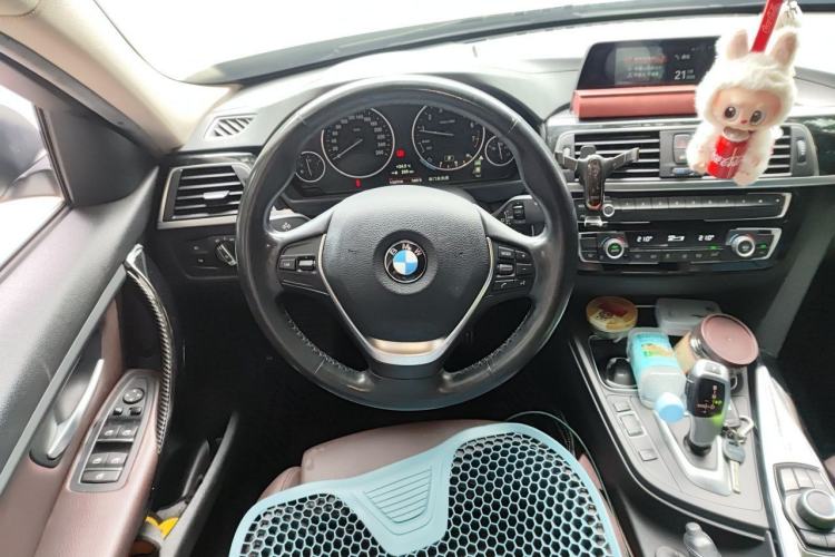 Used BMW 3 Series 2018 320Li Fashion Model Steering Wheel
