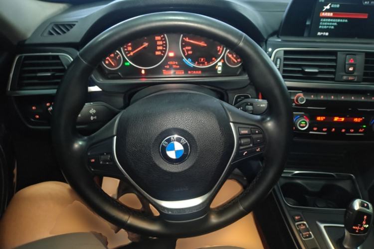 Used BMW 3 Series 2018 320Li Fashion Model Steering Wheel