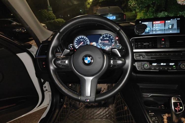 Used BMW 3 Series 2018 320Li M Sport Night Edition Steering Wheel