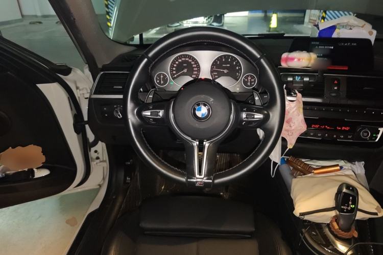 Used BMW 3 Series 2018 320Li Fashion Model Steering Wheel