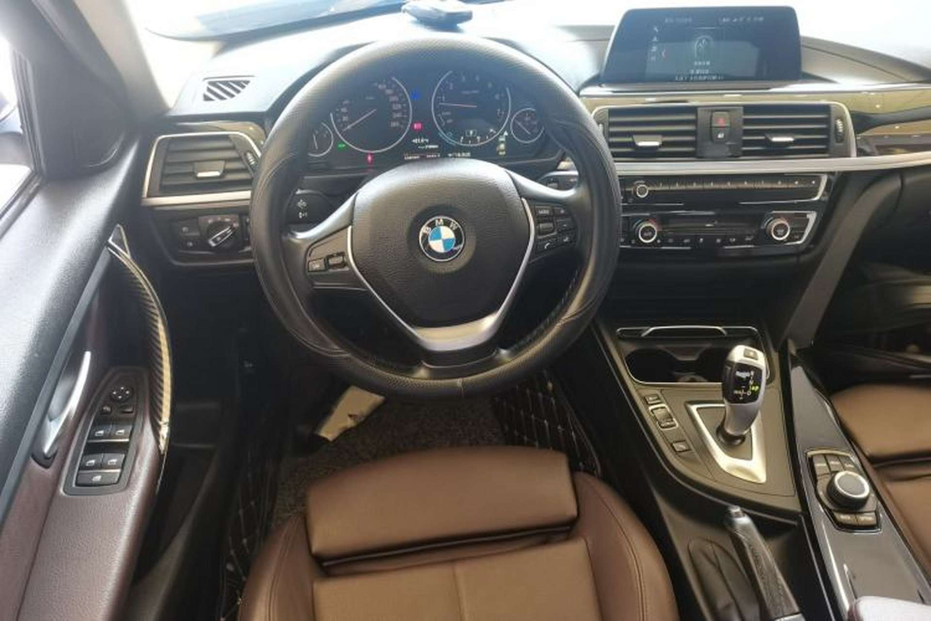 Used BMW 3 Series 2018 320Li Fashion Model Steering Wheel