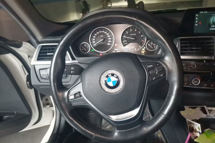 Used BMW 3 Series 2018 318Li Steering Wheel