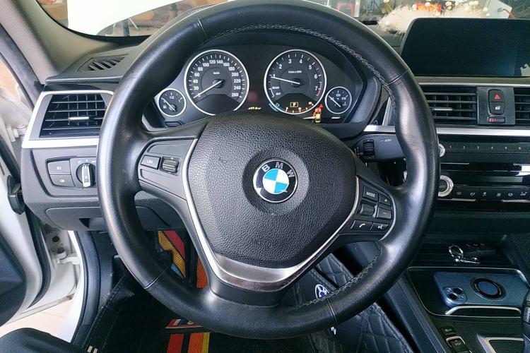 Used BMW 3 Series 2018 318Li Steering Wheel