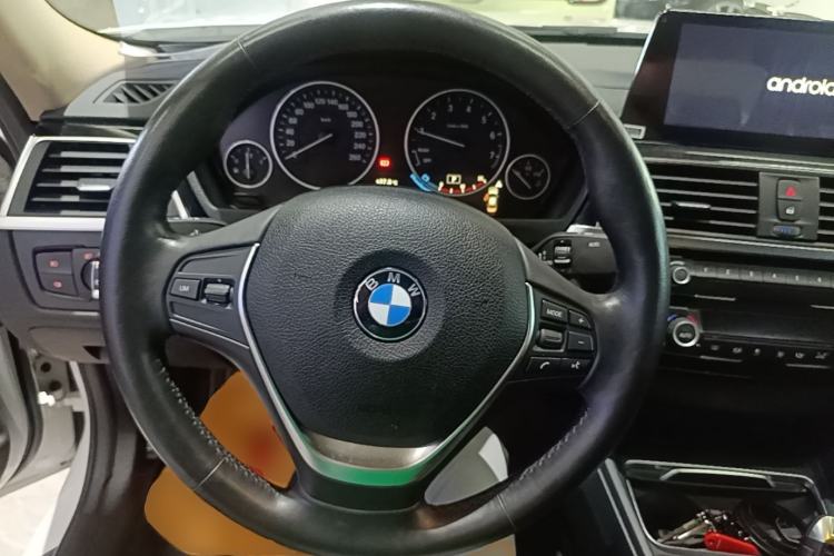 Used BMW 3 Series 2018 320Li Fashion Model Steering Wheel