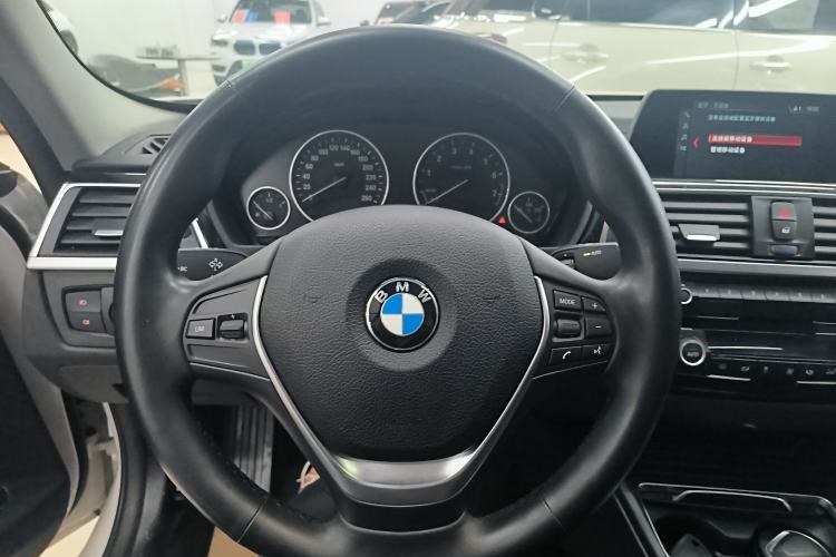 Used BMW 3 Series 2018 318i Steering Wheel