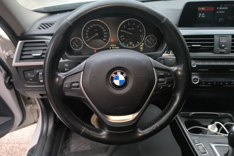 Used BMW 3 Series 2018 318Li Steering Wheel