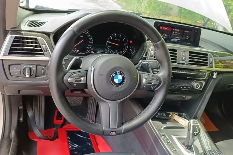 Used BMW 3 Series 2018 320Li M Sport Night Edition Steering Wheel