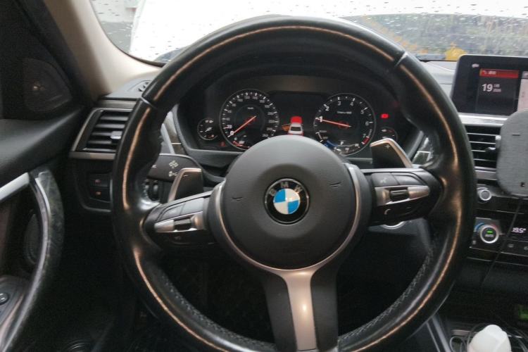 Used BMW 3 Series 2018 320Li M Sport Night Edition Steering Wheel