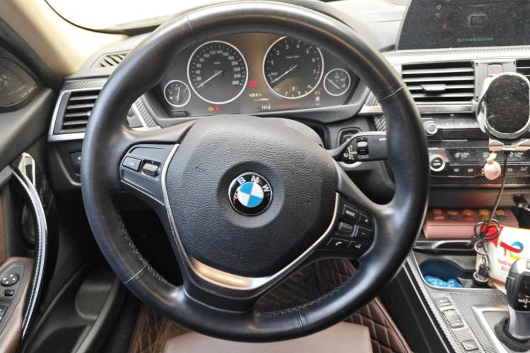 Used BMW 3 Series 2018 320Li Fashion Model Steering Wheel