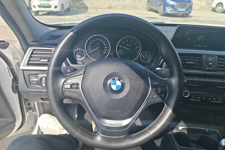 Used BMW 3 Series 2018 318Li Steering Wheel
