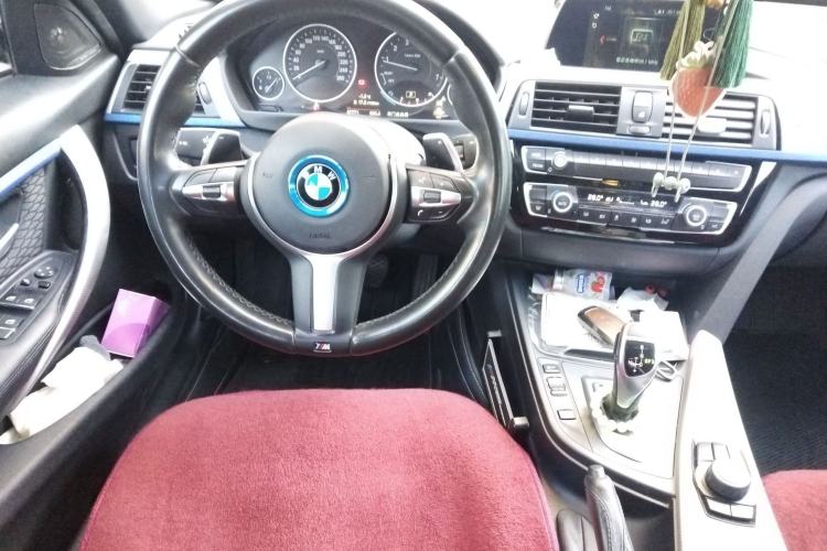 Used BMW 3 Series 2018 320i M Sport Package Steering Wheel