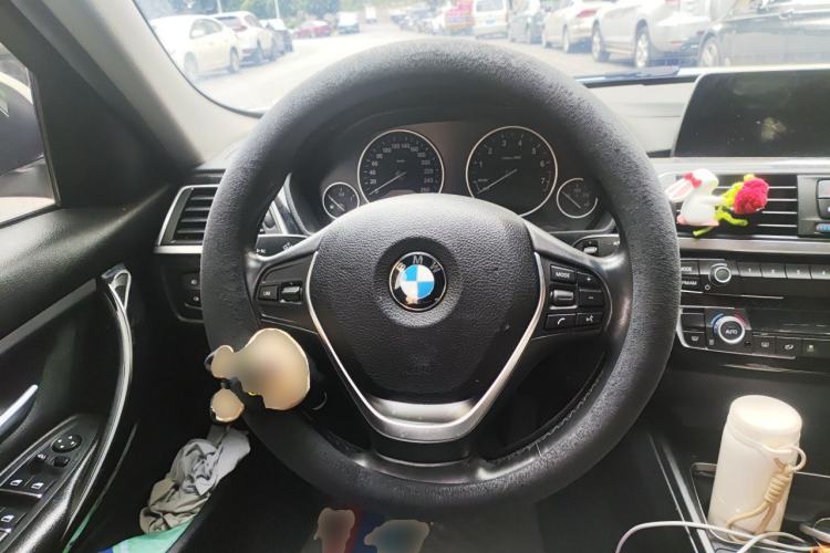 Used BMW 3 Series 2018 320Li Fashion Model Steering Wheel