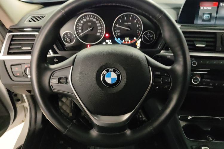 Used BMW 3 Series 2018 320Li Fashion Model Steering Wheel