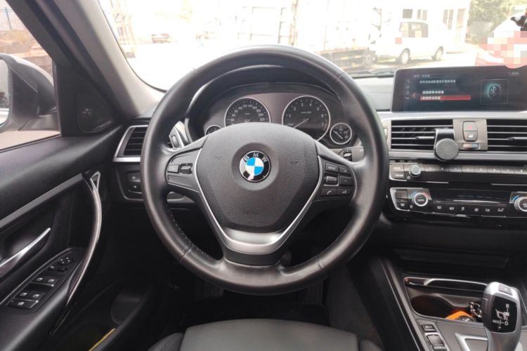 Used BMW 3 Series 2018 320Li Fashion Model Steering Wheel