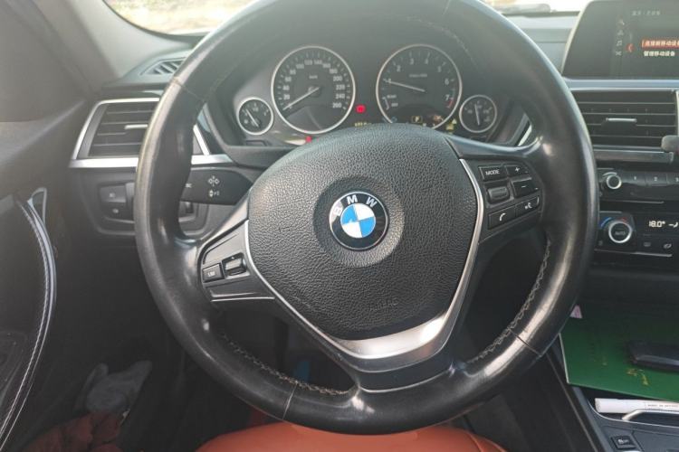 Used BMW 3 Series 2018 320Li Leading Luxury Package Steering Wheel